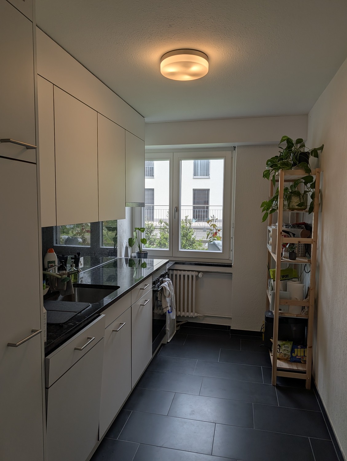 Chambre dans un appartement partagé