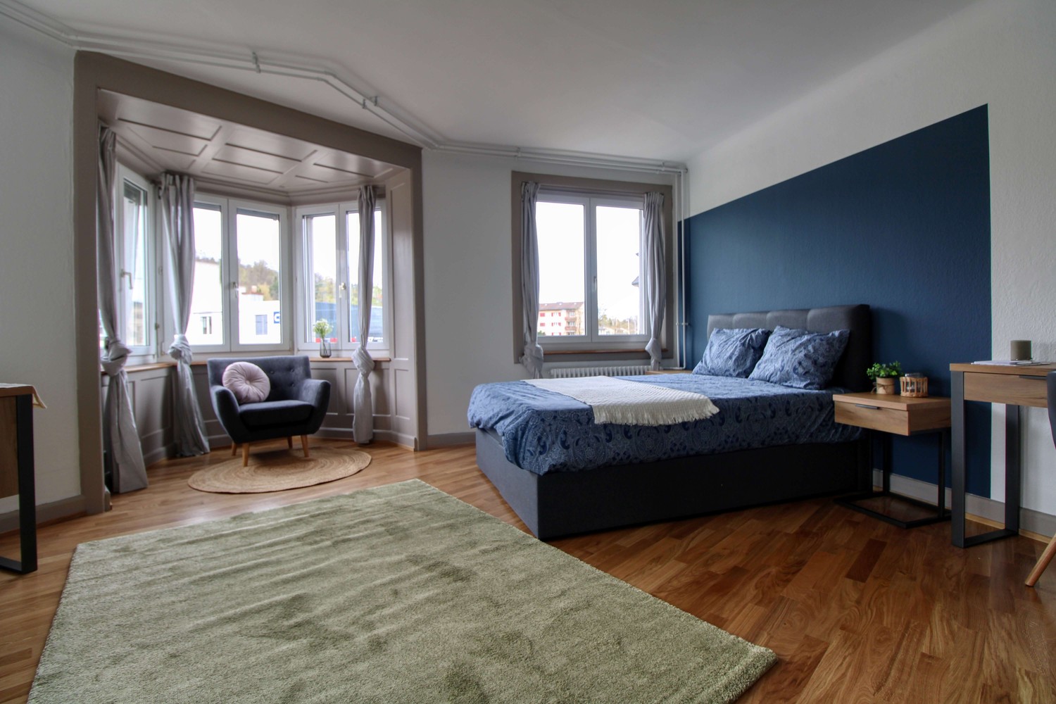 1 room single room