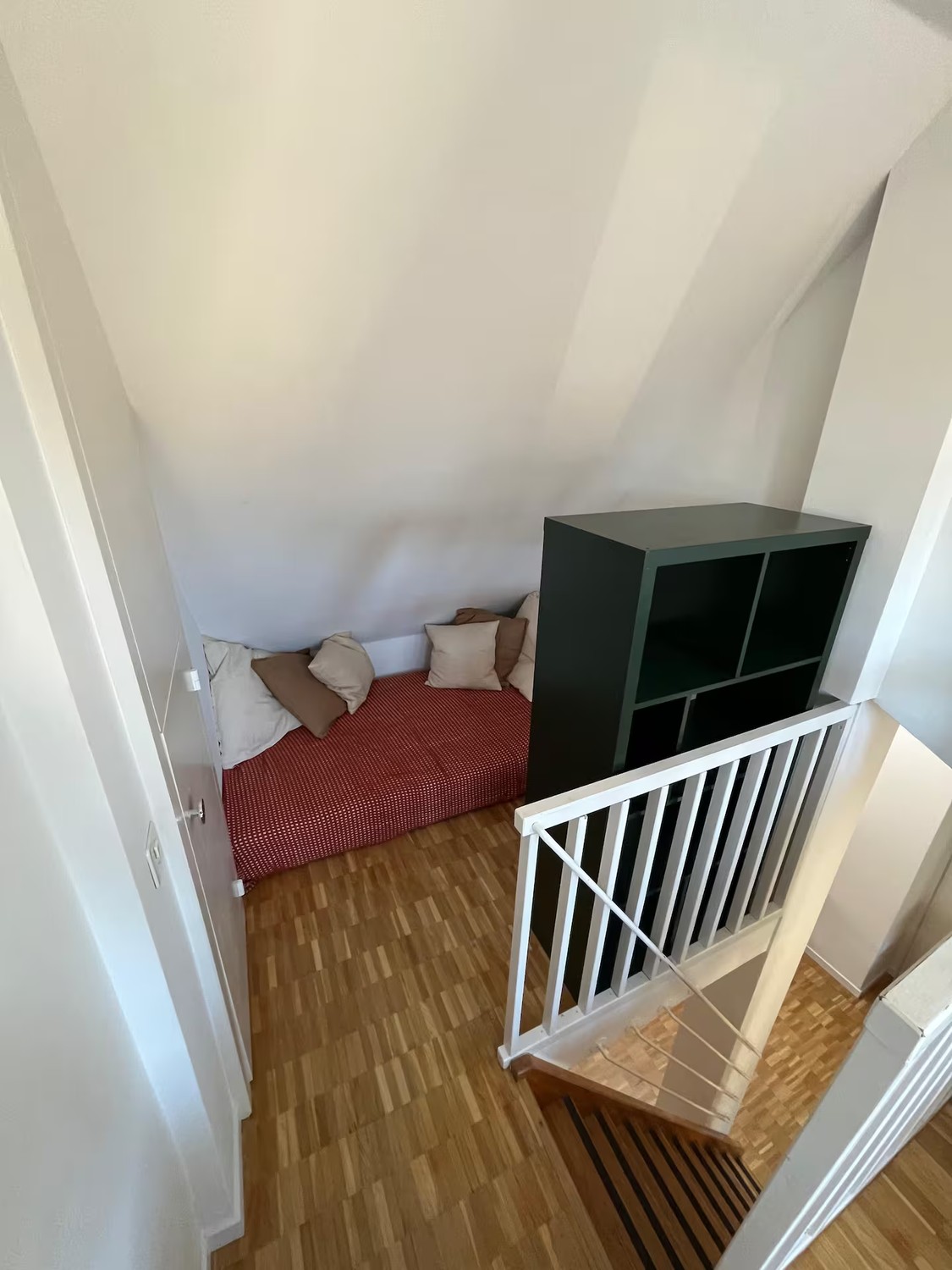 4 rooms apartment, photo 7 of 10