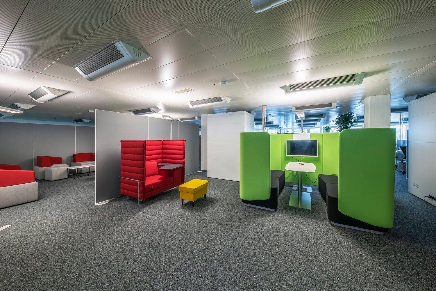 1105m² commercial