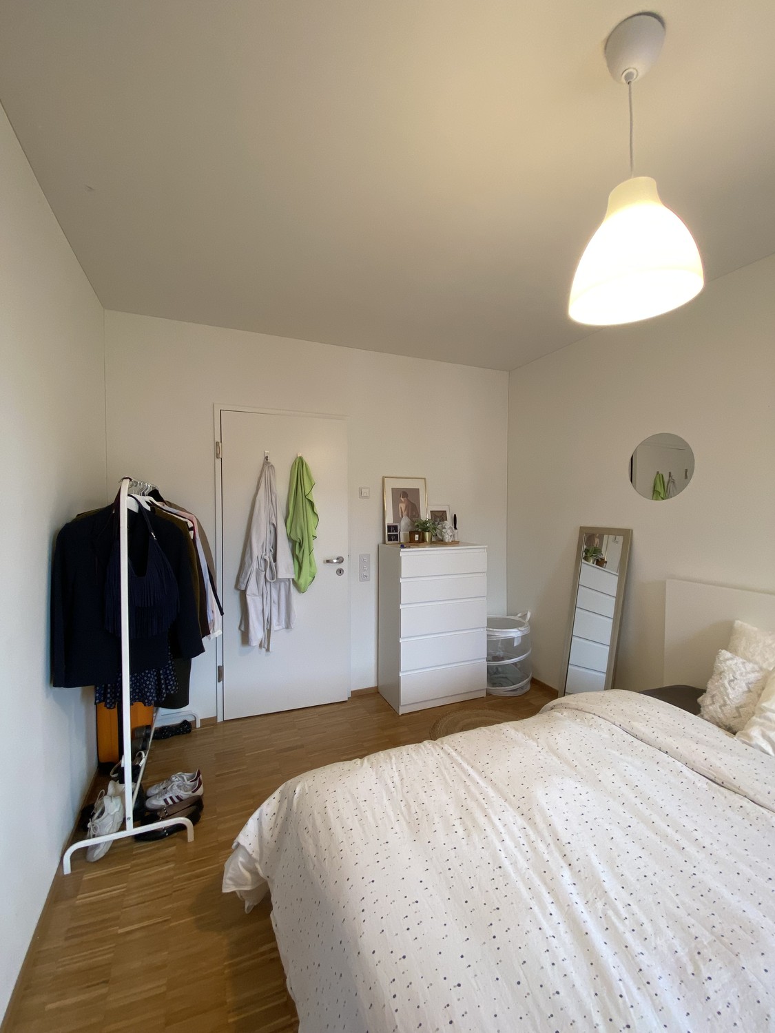 Room in a shared flat, Foto 1 von 2