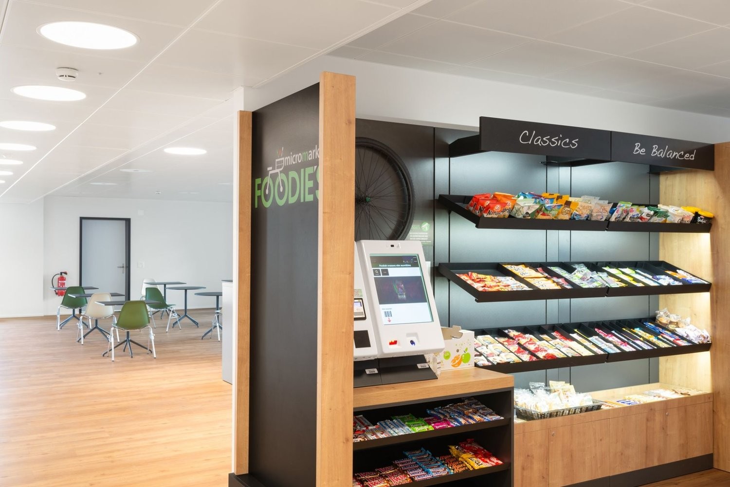 356m² office