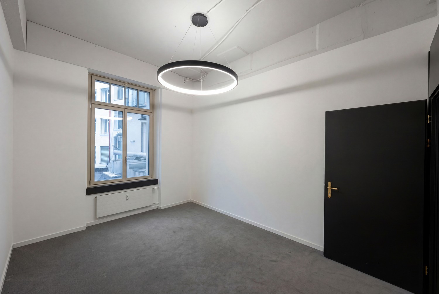 250m² bureau