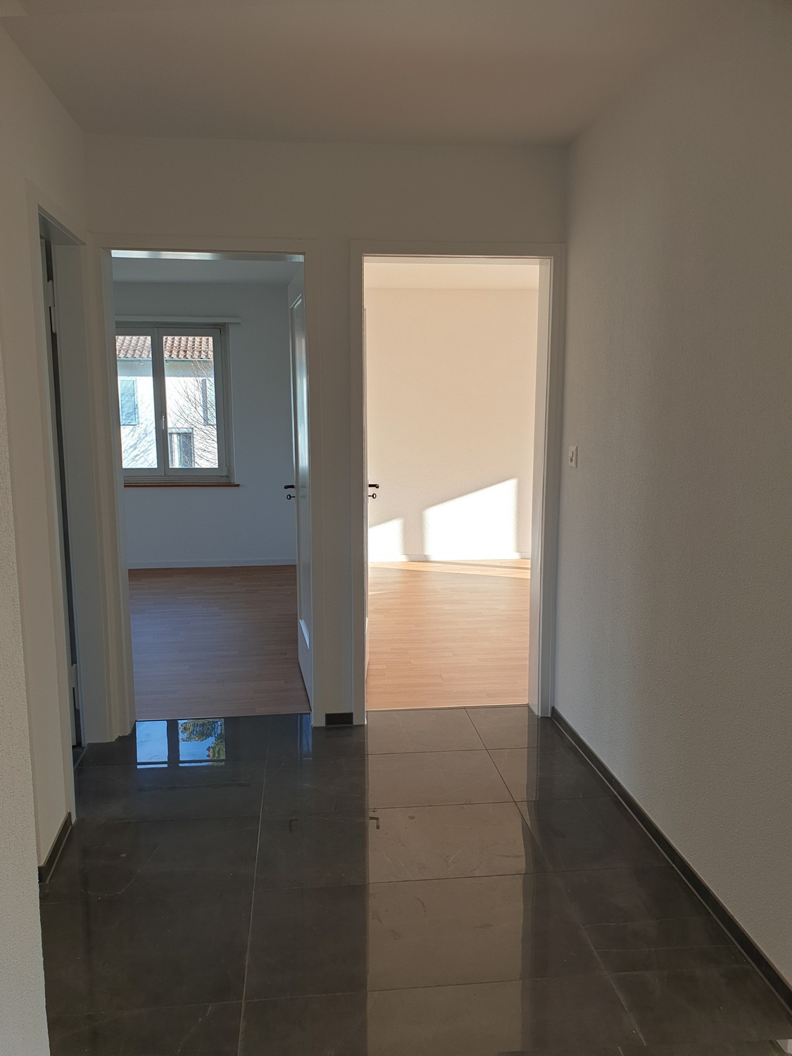 2 rooms apartment, photo 3 of 6