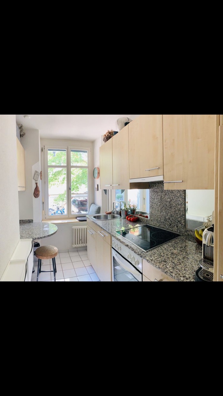 Beautiful 3-room old building apartment in Enge