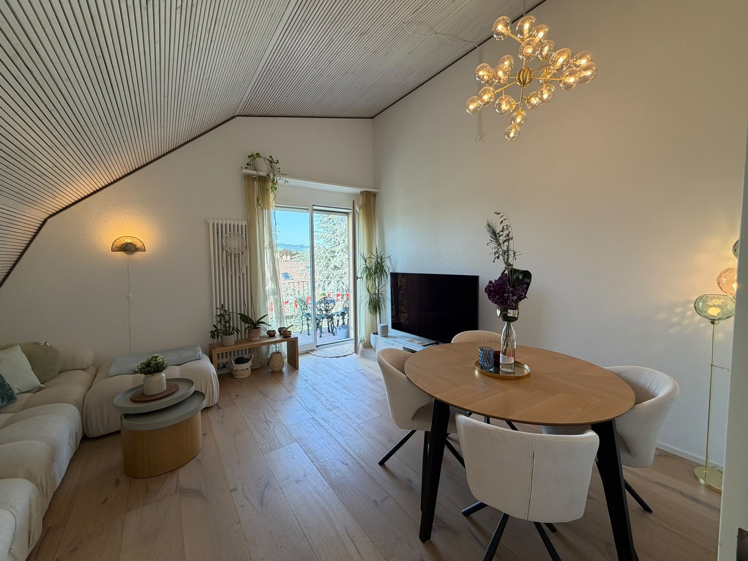 1 rooms apartment, photo 1 of 10