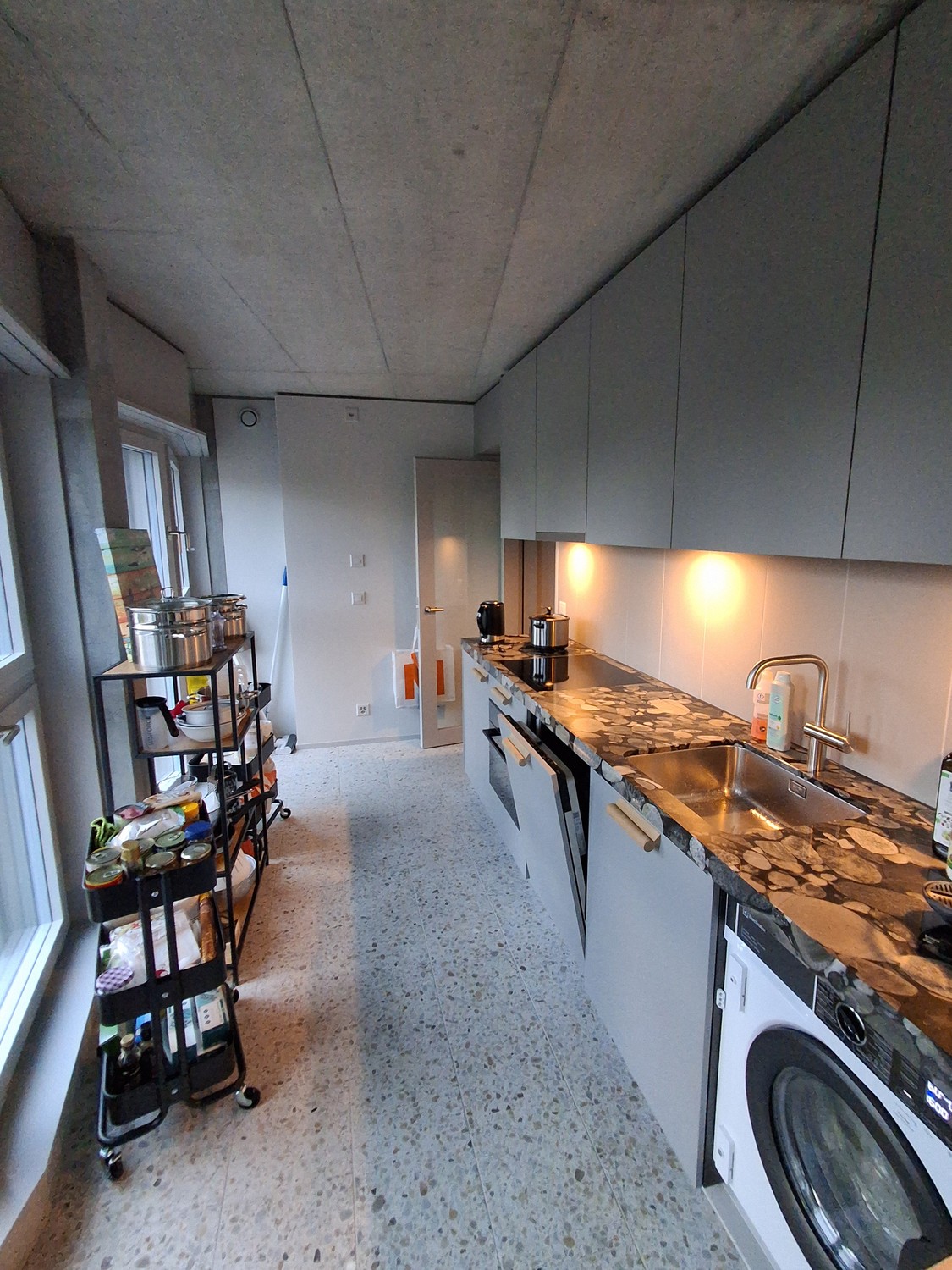 1 room apartment, photo 1 of 10