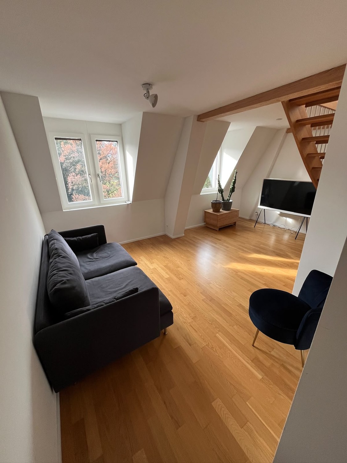 5 rooms apartment, photo 2 of 10