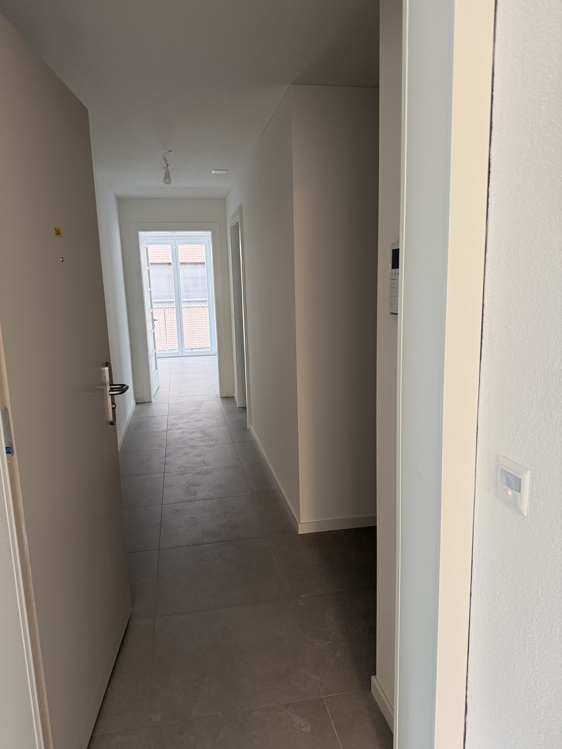 1 rooms apartment, photo 6 of 8