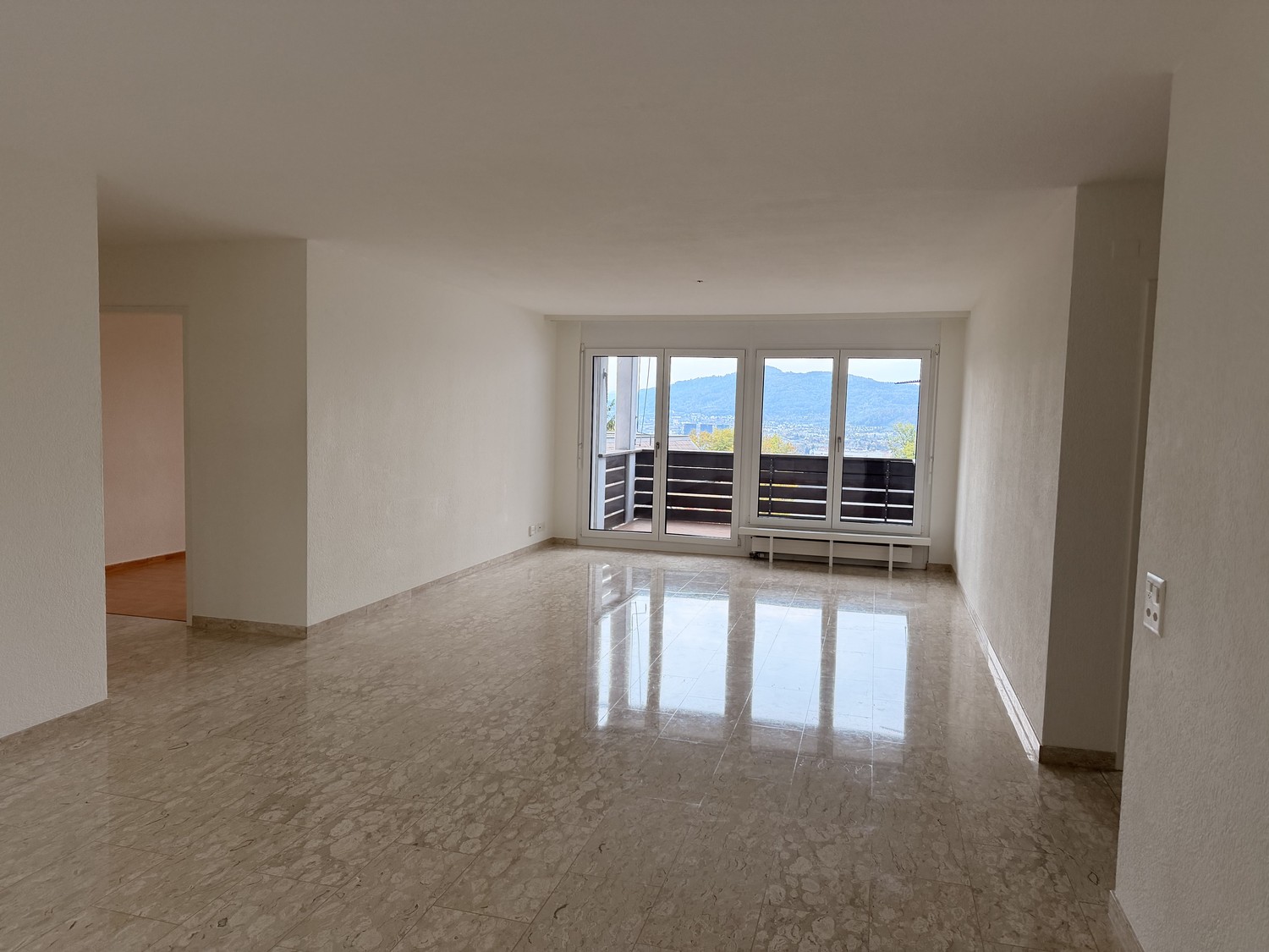 2 ½ rooms apartment, photo 3 of 5