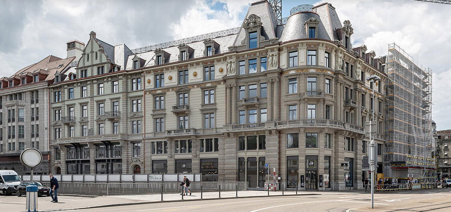 225m² office