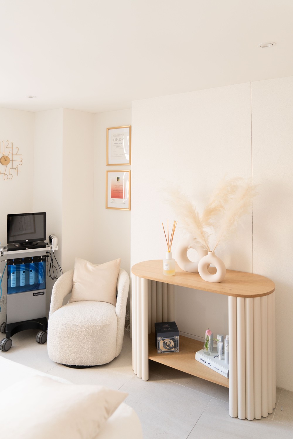 15-15m² commercial