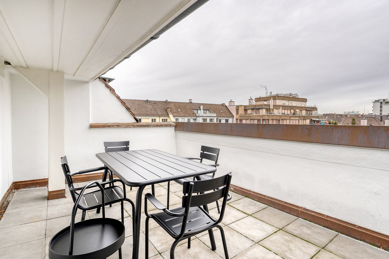 Appartamento arredato con 2 ½ locali