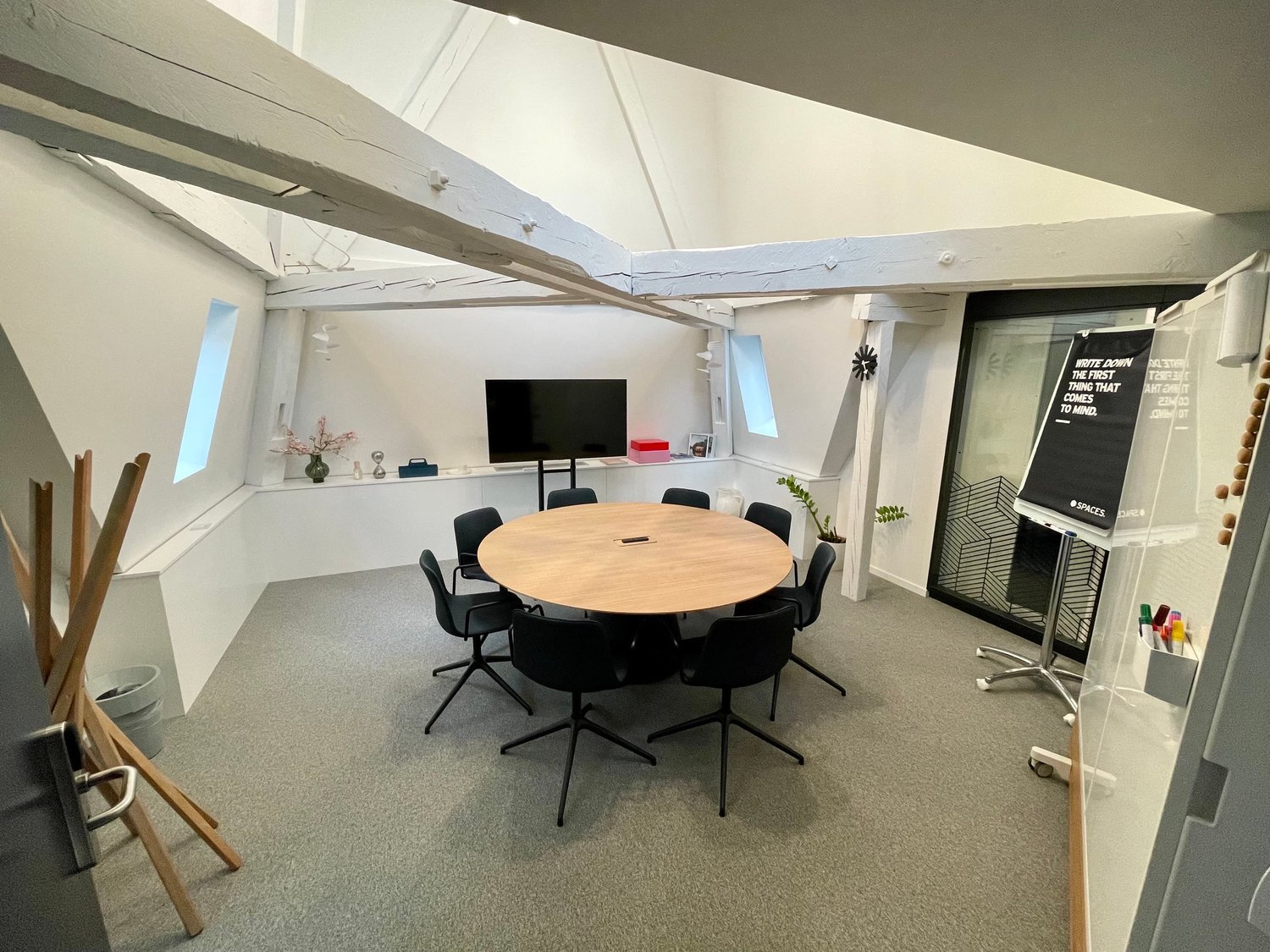 60m² bureau