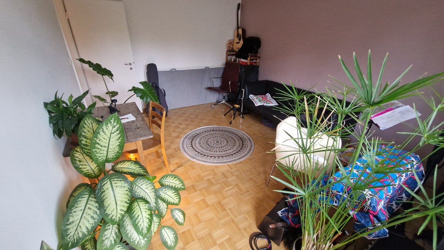 2 rooms apartment, photo 1 of 6