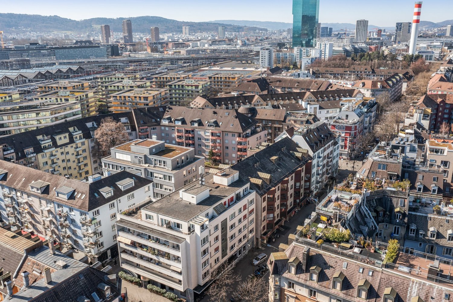 381m² commercial
