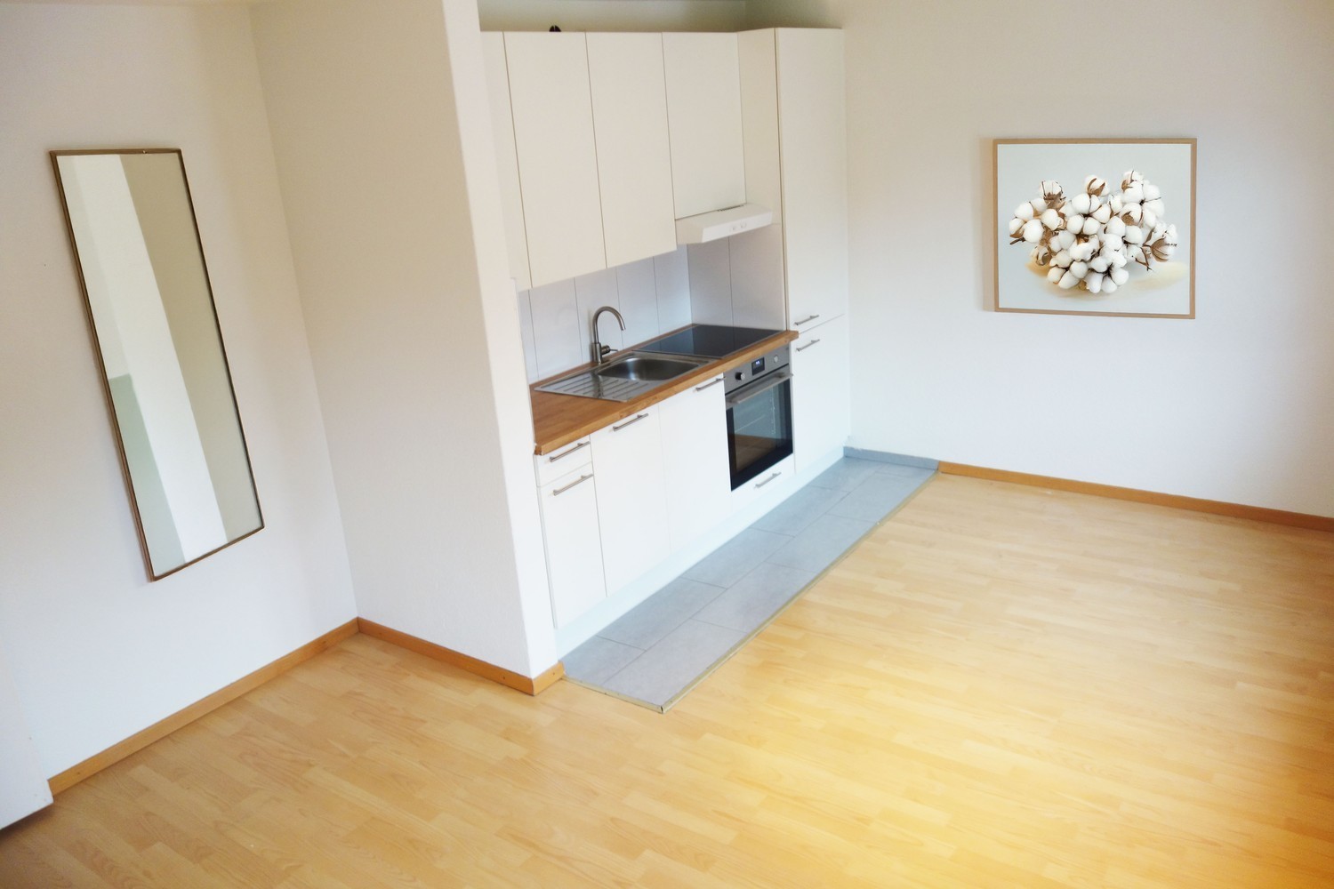 2 room apartment, photo 2 of 5