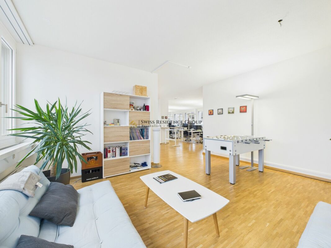 178m² office