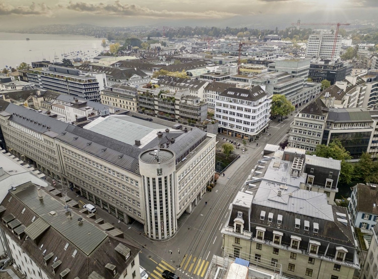 186m² office