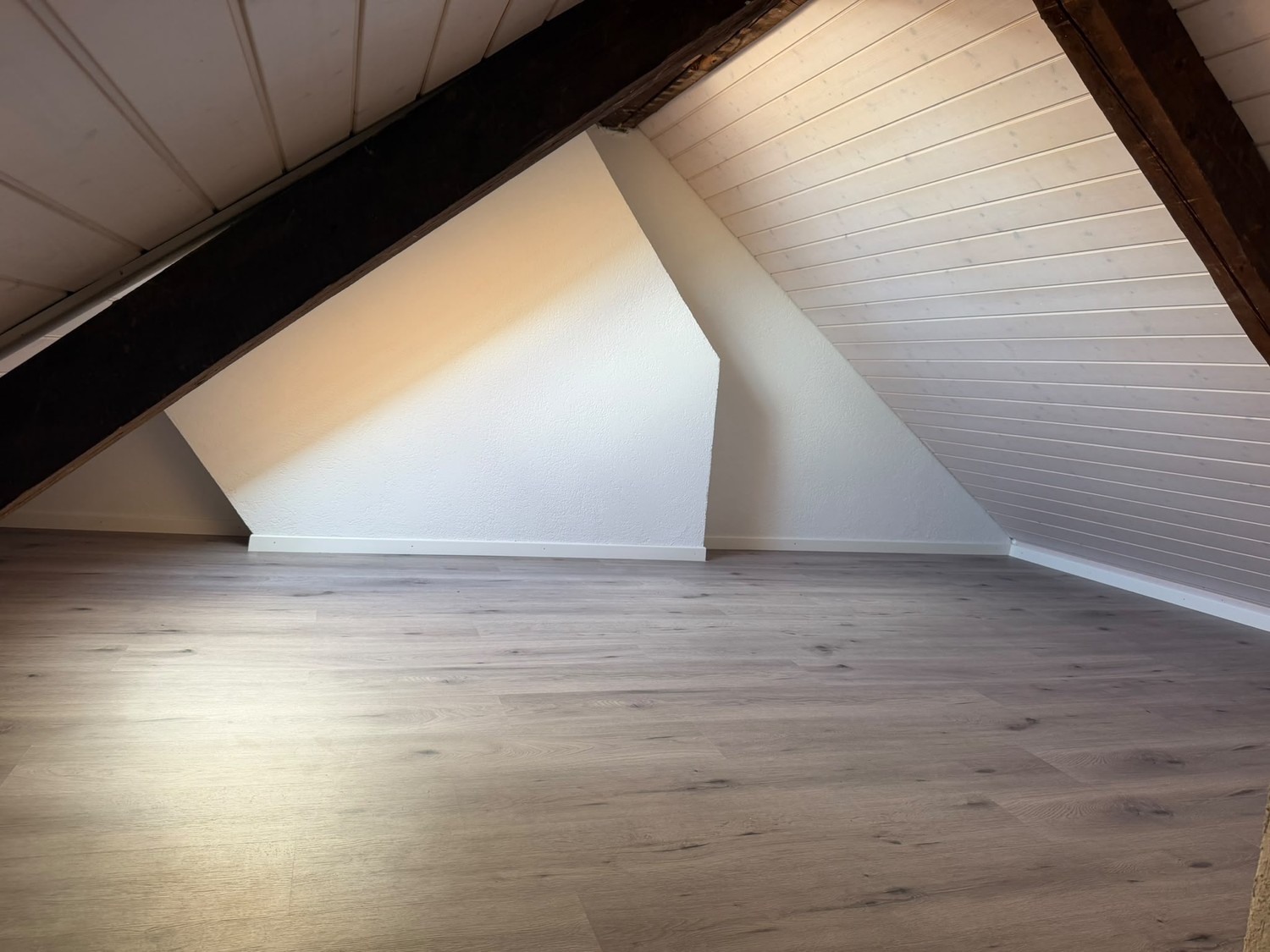 3 ½ rooms attic flat