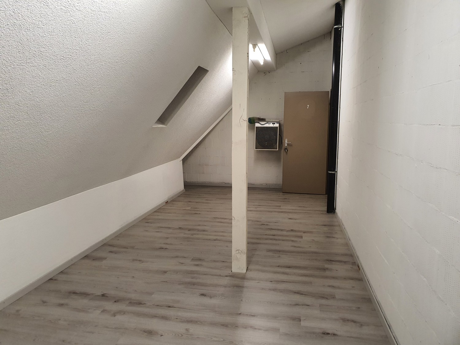 25m² office