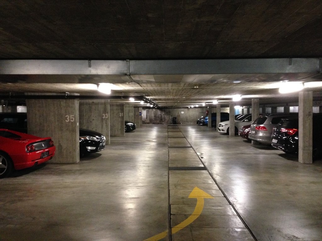 Underground slot, photo 2 of 2