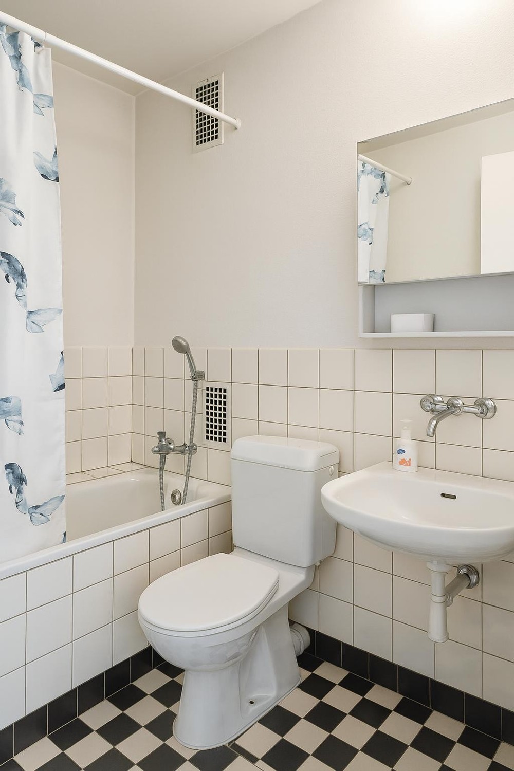 2 room apartment, photo 7 of 10