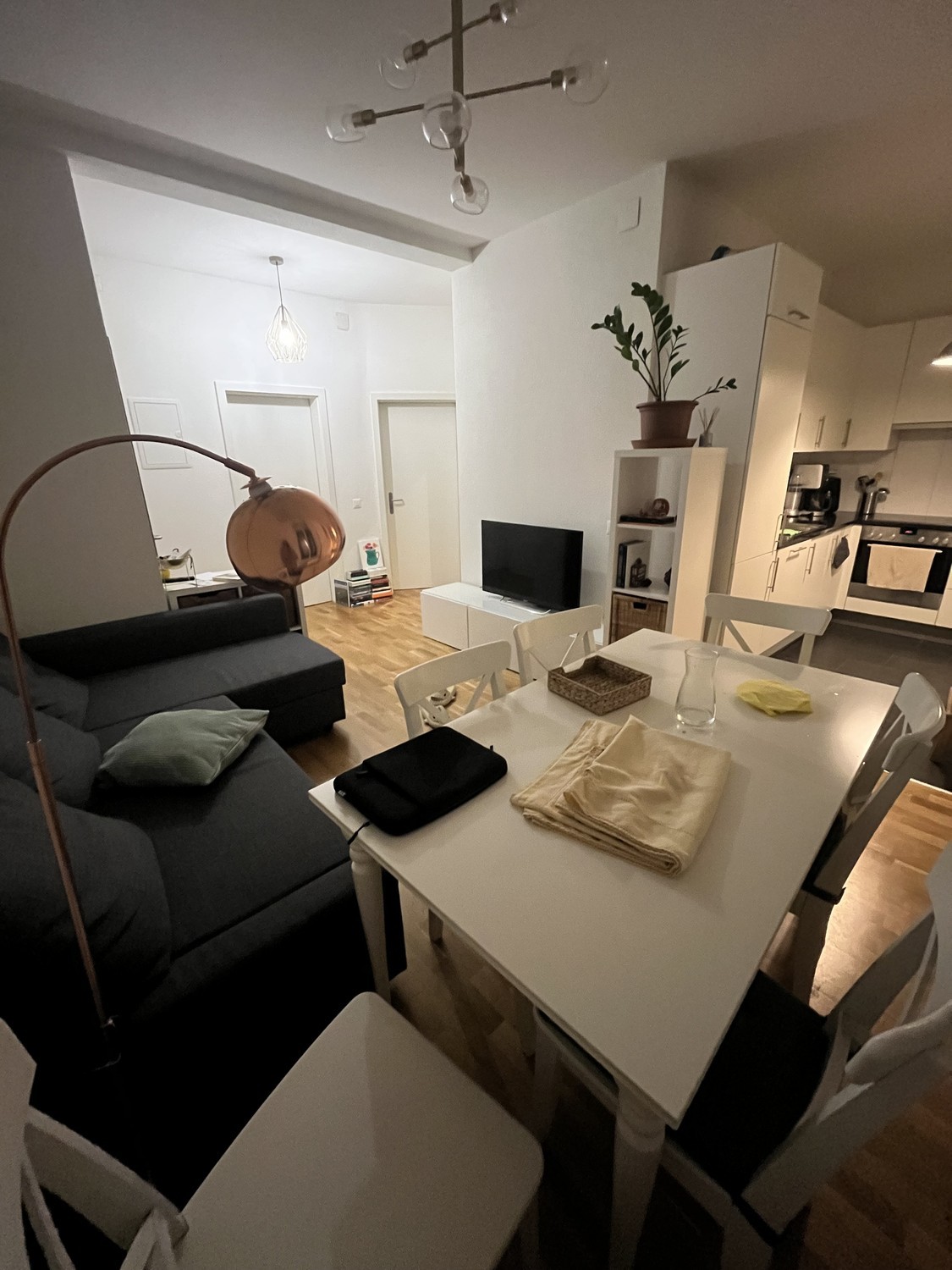 3 rooms apartment, photo 2 of 7