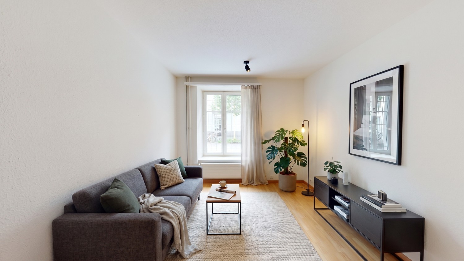 2 rooms apartment, photo 1 of 8