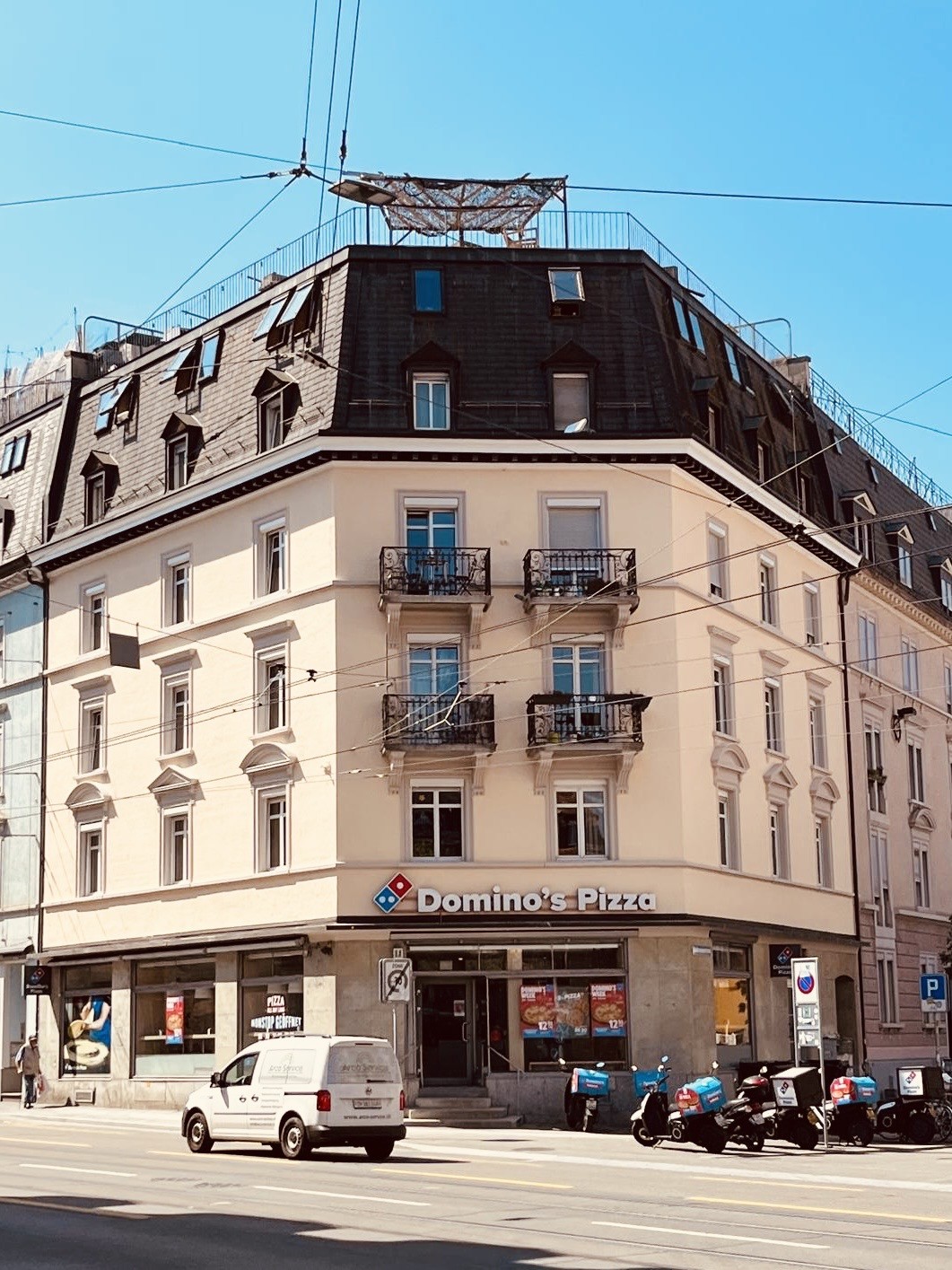 2 ½ room roof flat