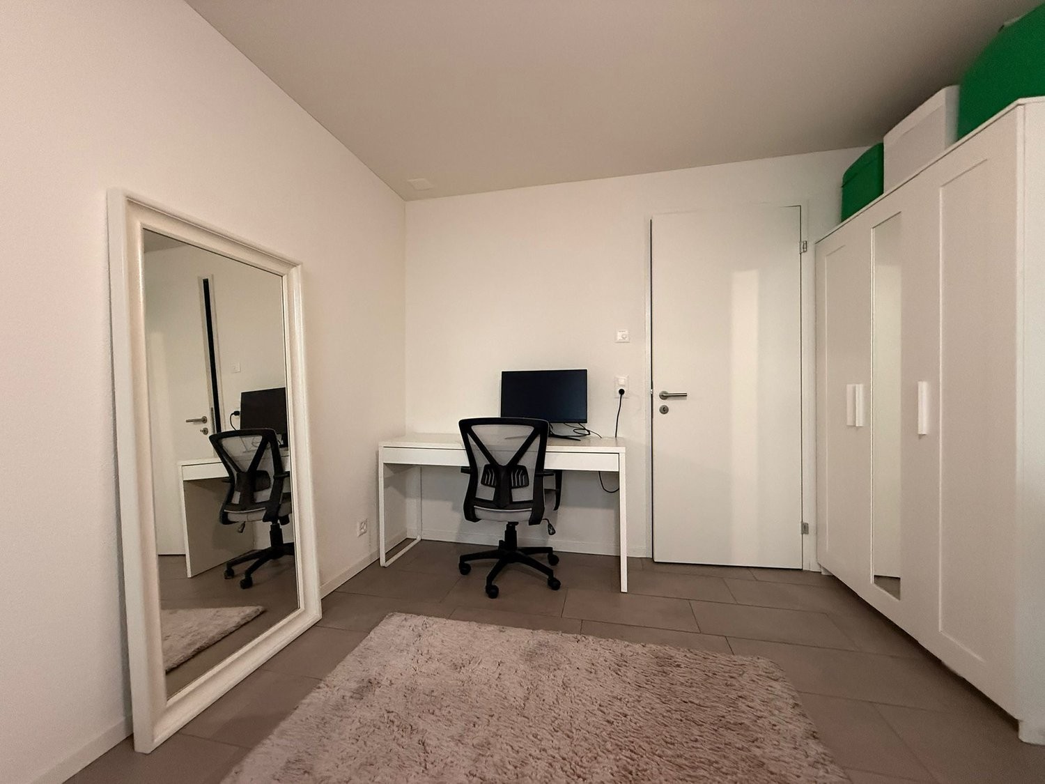 2 ½ rooms furnished flat