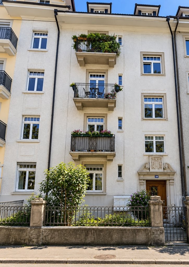 38m² commercial