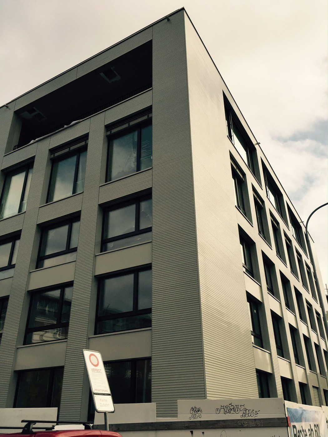 252m² commercial