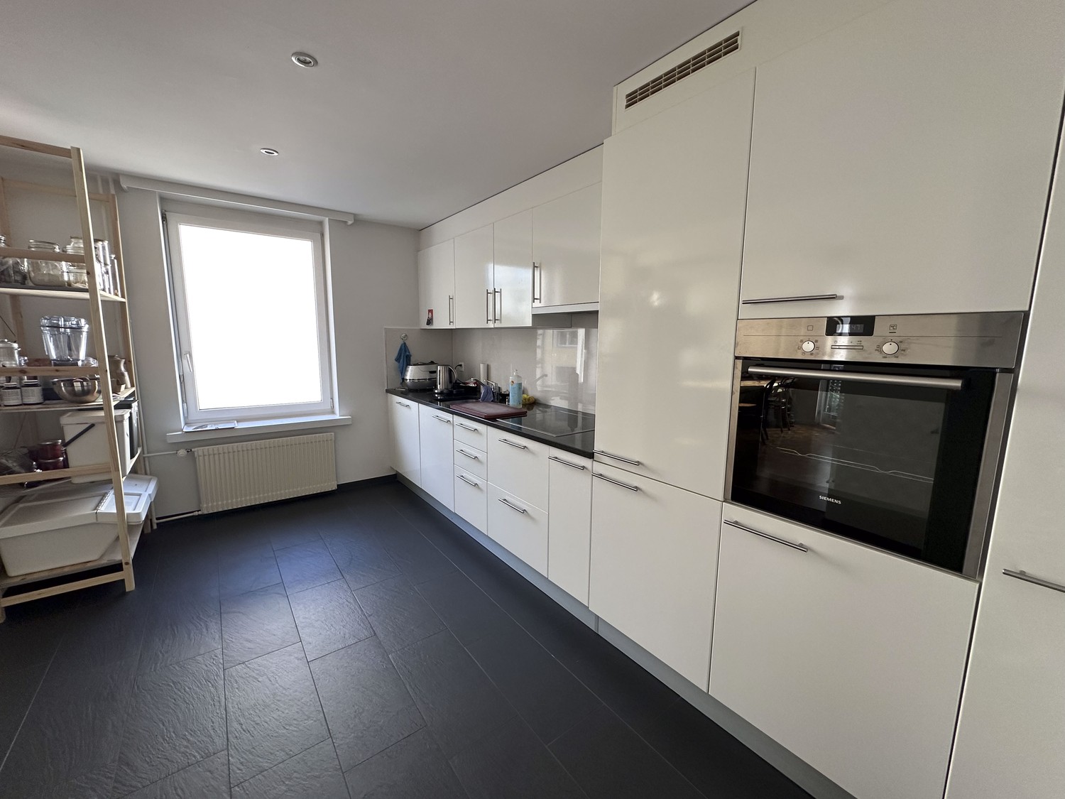 Chambre dans un appartement partagé