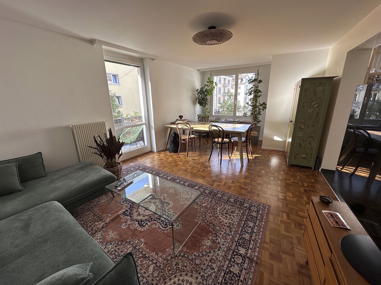 Chambre dans un appartement partagé