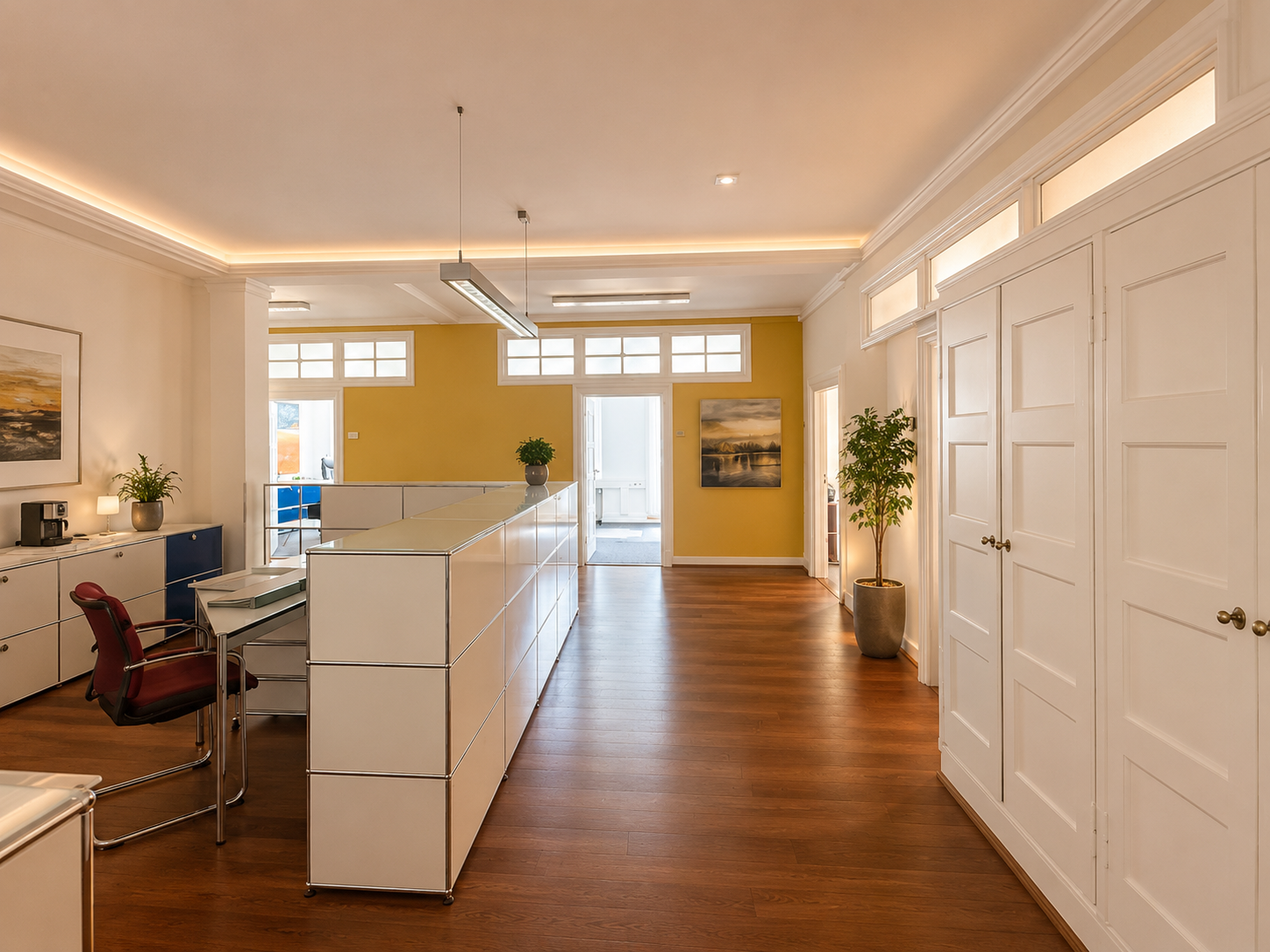 330m² office