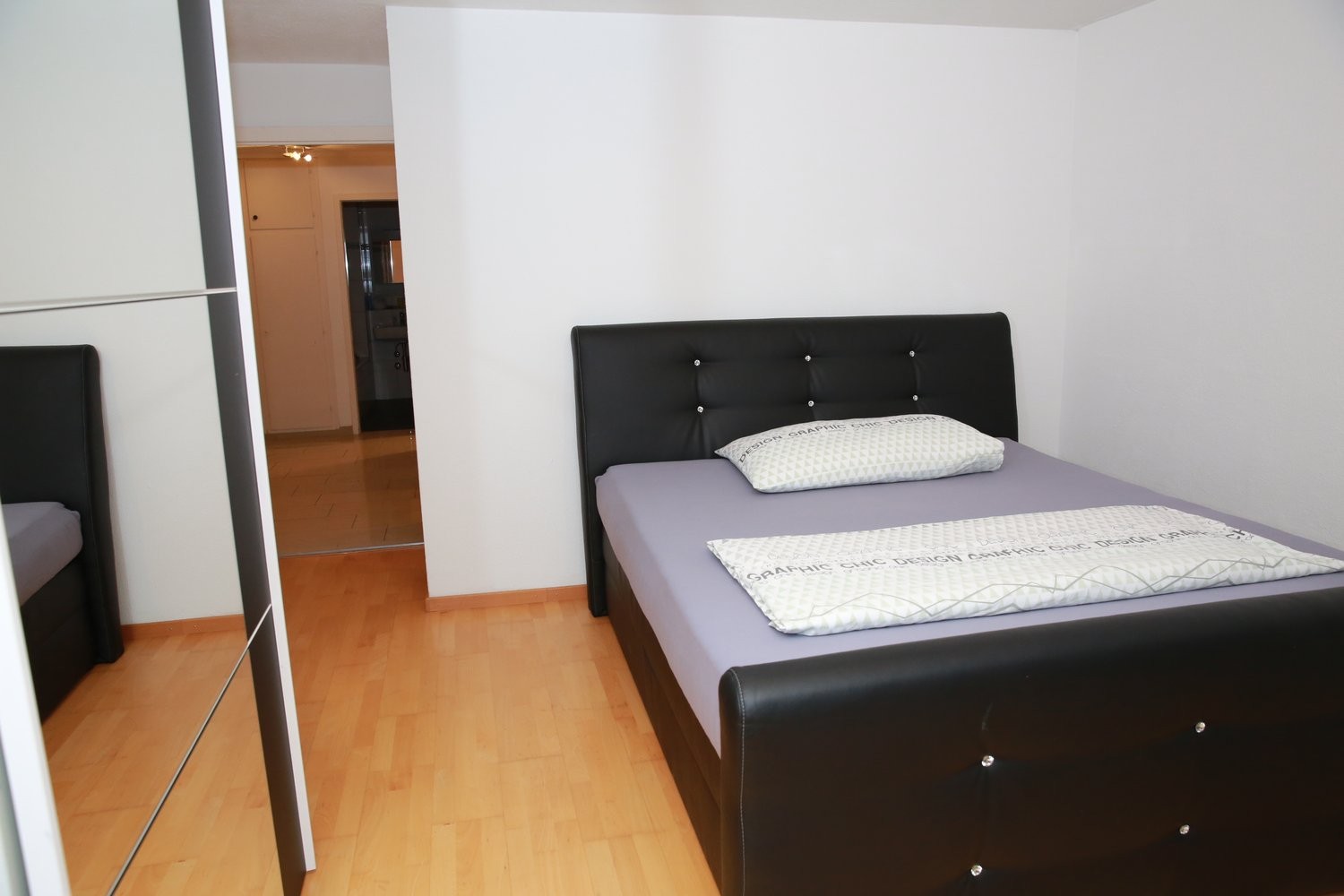 4 rooms furnished flat