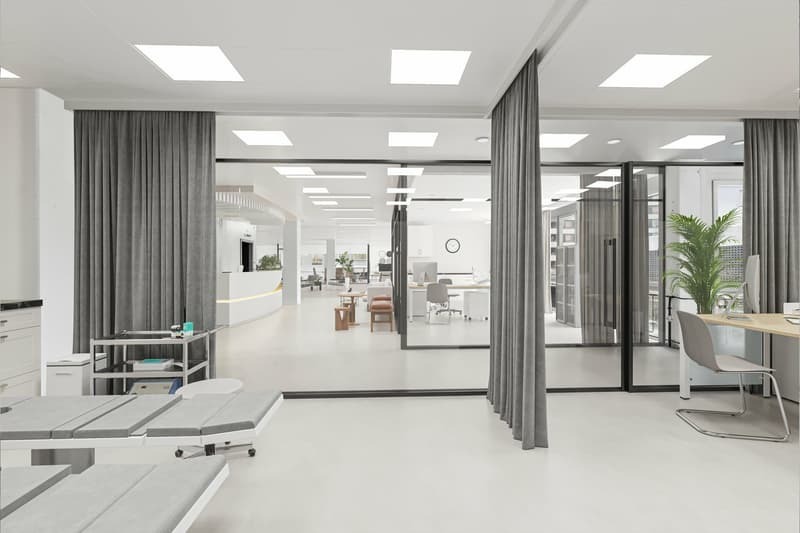 340m² office