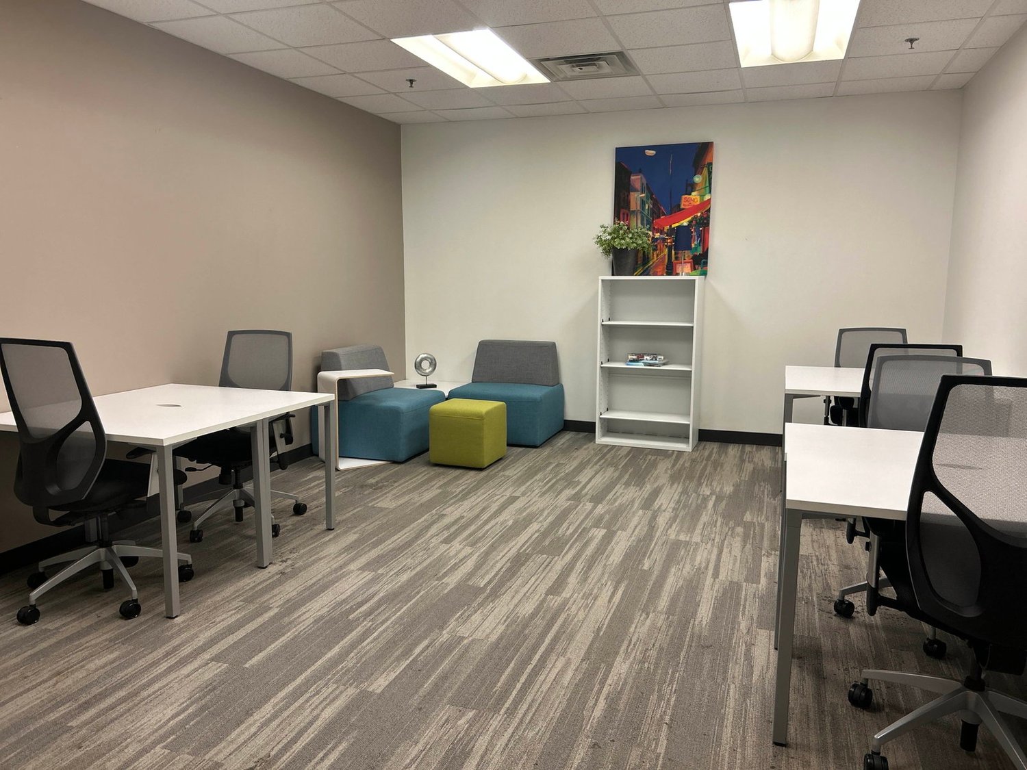 225m² office