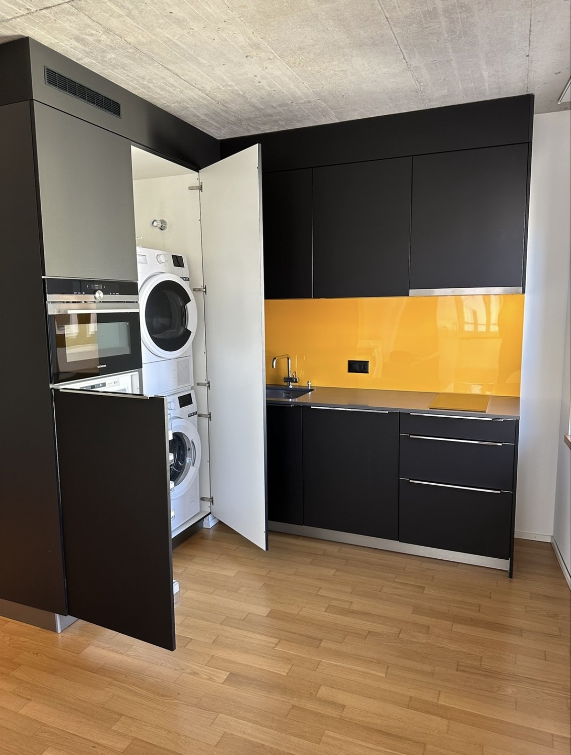 2 room apartment, photo 3 of 9