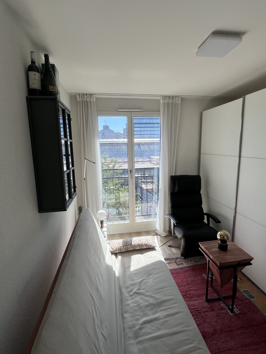 1 room apartment, photo 1 of 5