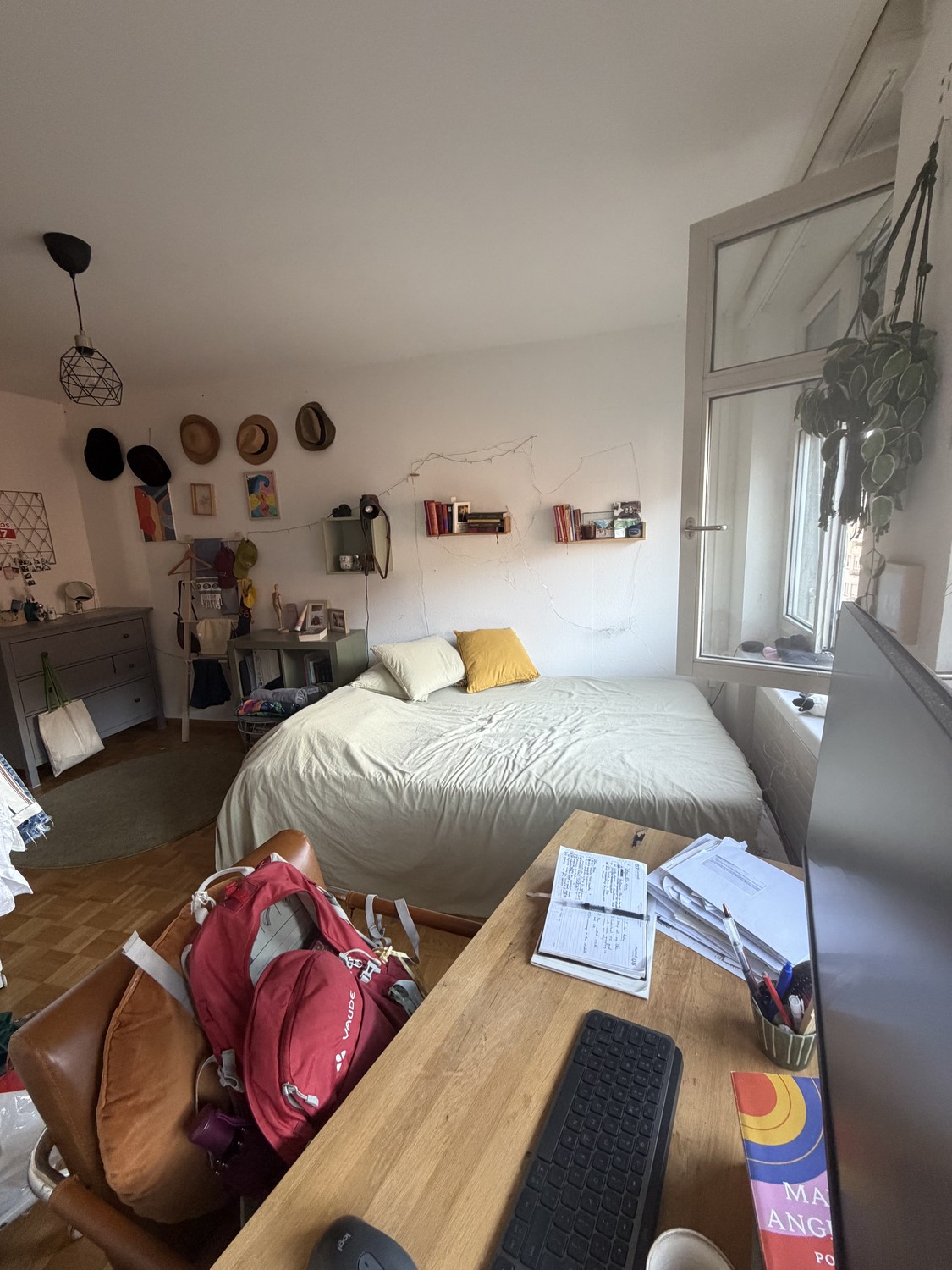 Room in a shared flat, photo 1 of 9
