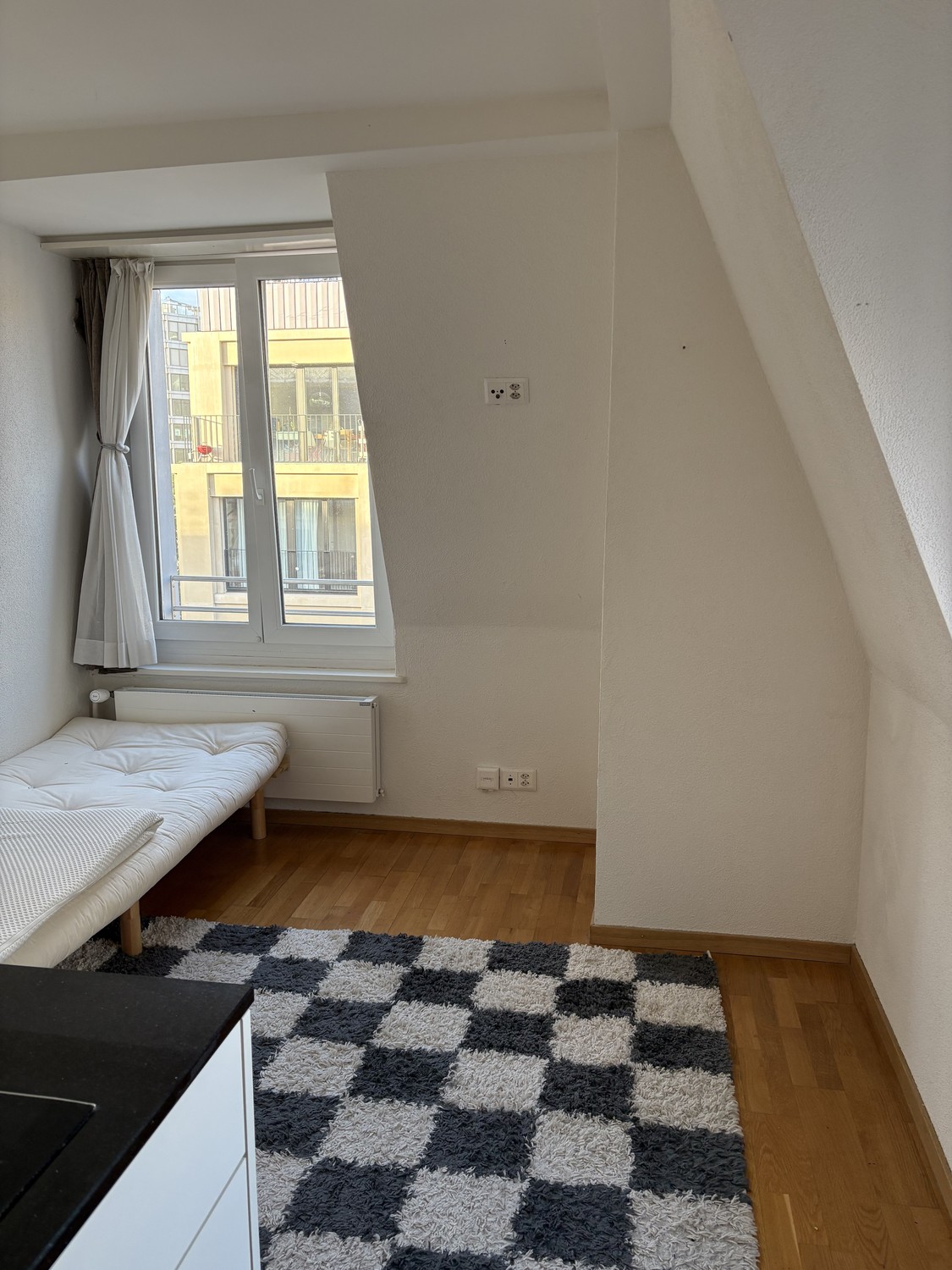 1 room apartment, photo 2 of 7