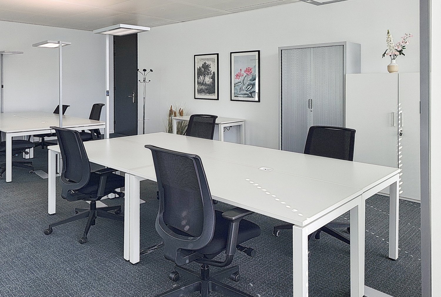 175m² office