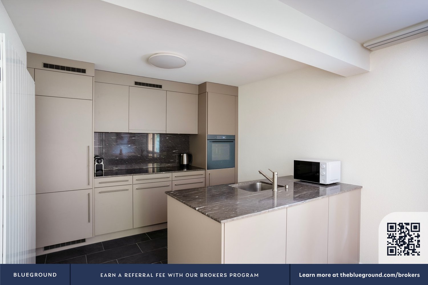 2 ½ rooms furnished flat