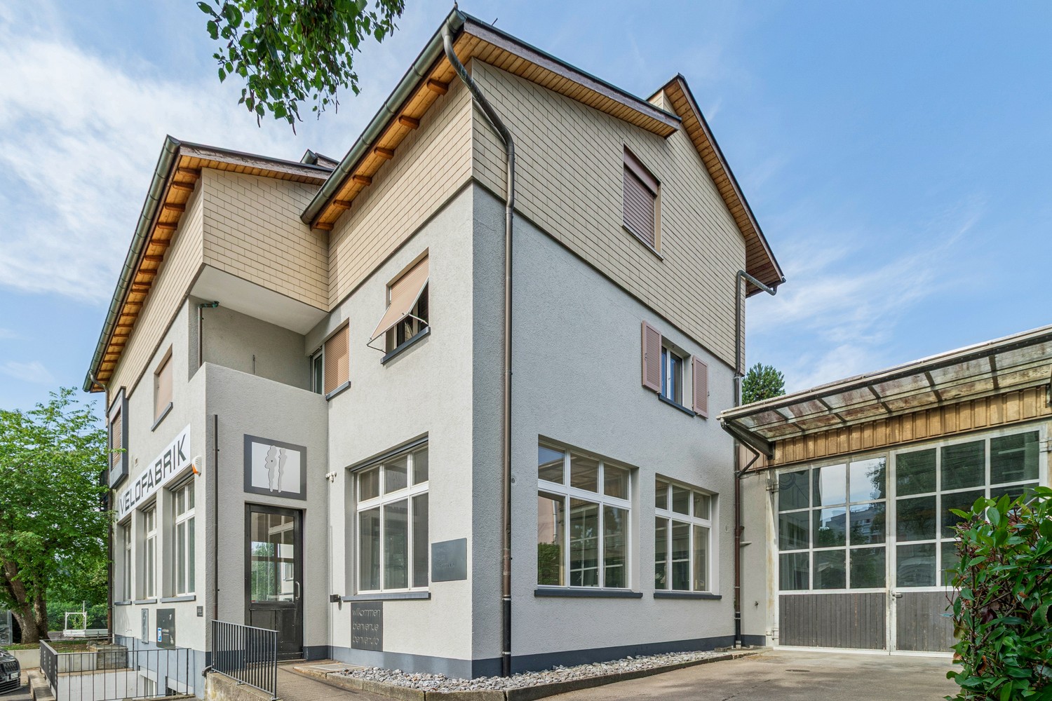 441m² commercial
