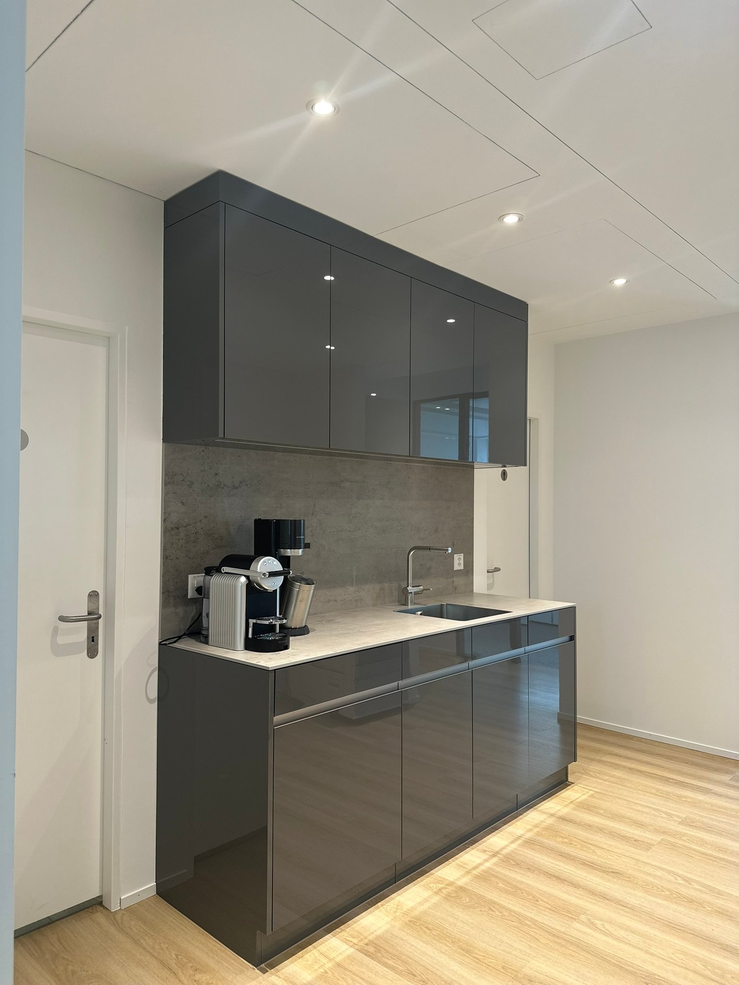 80m² bureau