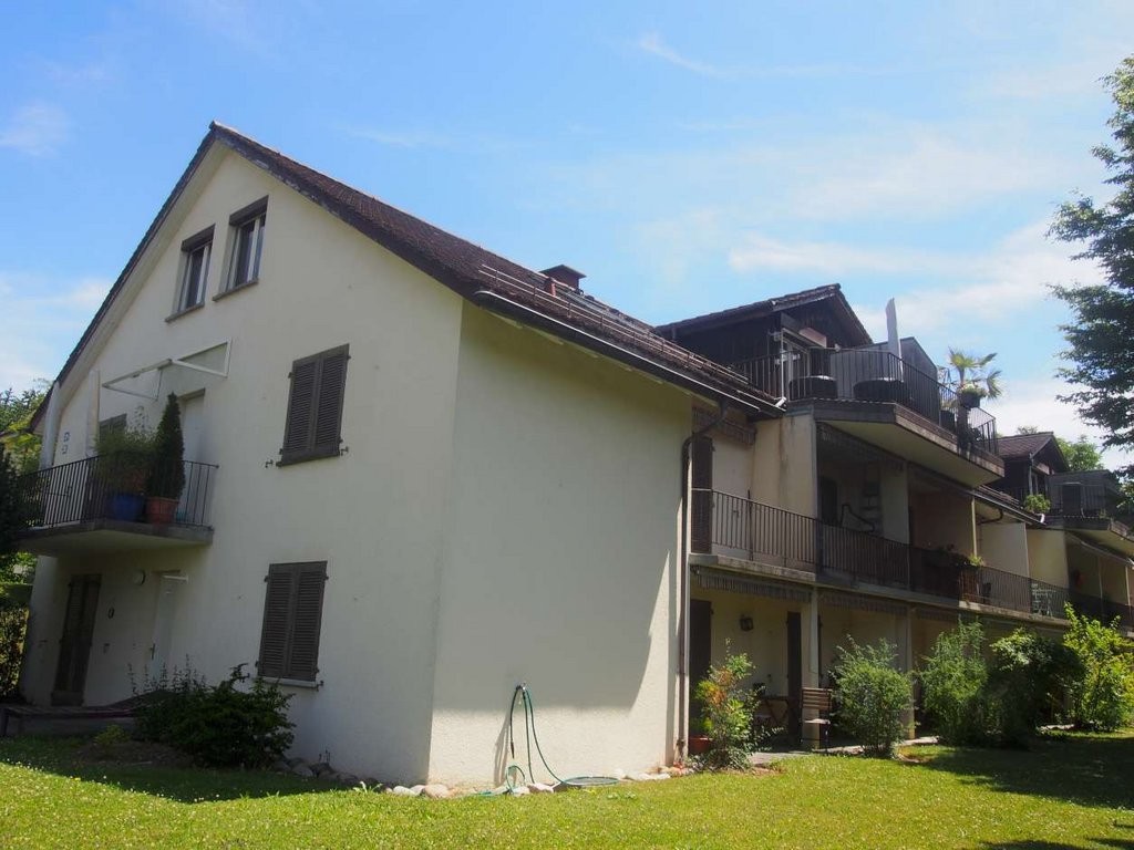 130m² commercial