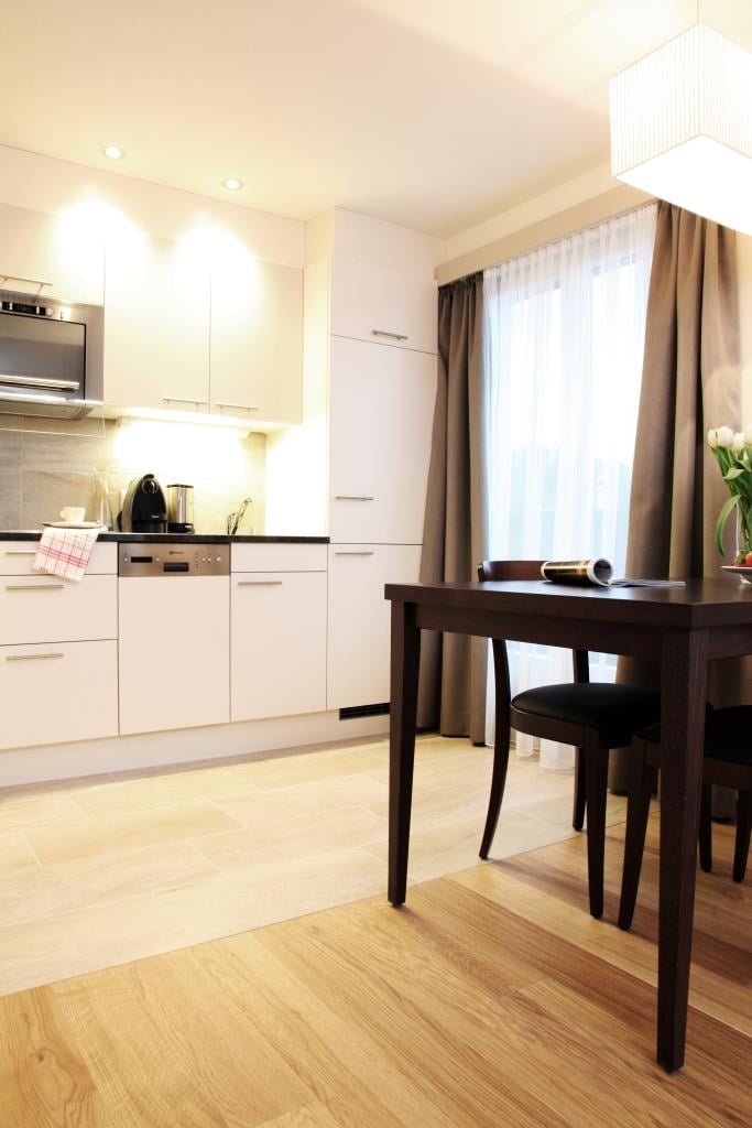 1 room furnished flat