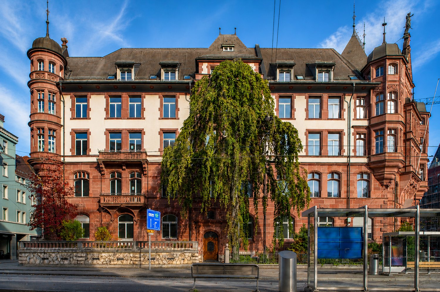 3000m² office